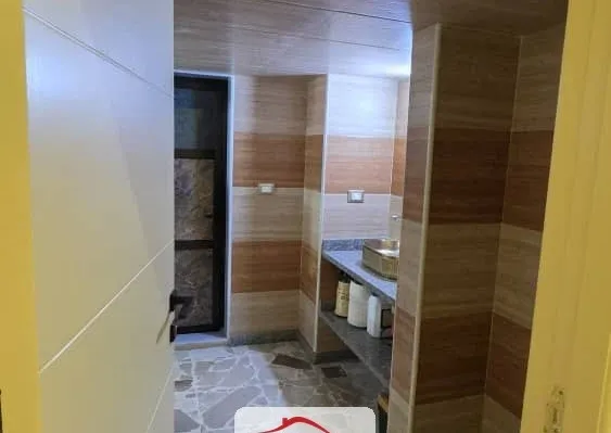 للبيع 4 غرف