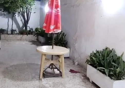 للبيع 4 غرف