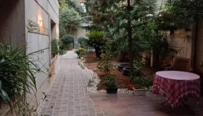 للبيع عدة غرف
