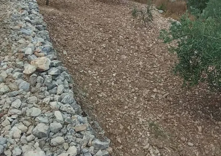 للبيع أرض