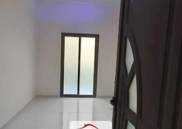 للبيع غرفتان