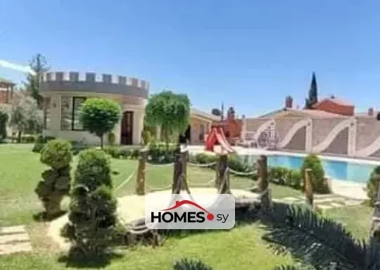 للبيع فيلا
