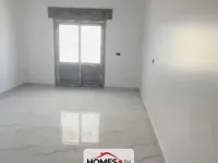 للبيع عدة غرف