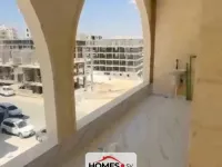 للبيع عدة غرف