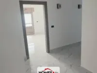 للبيع عدة غرف