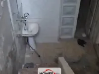 للبيع عدة غرف