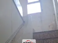 للبيع عدة غرف
