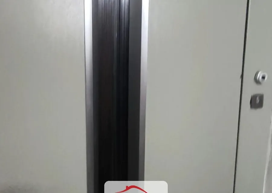 للبيع غرفتان