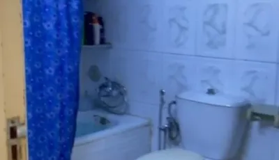 للبيع عدة غرف