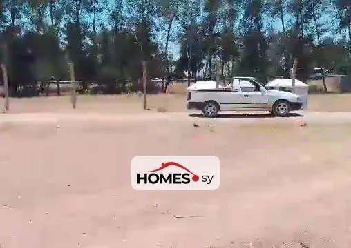 للبيع أرض