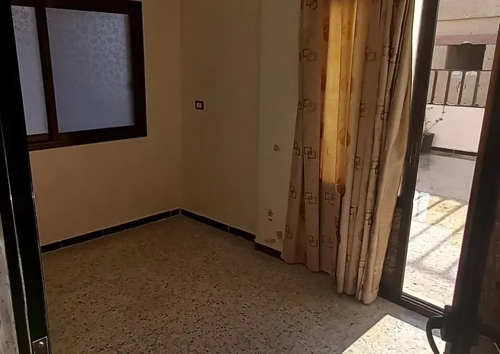 للبيع 3 غرف