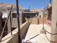 للبيع عدة غرف