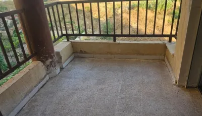 للبيع غرفتان