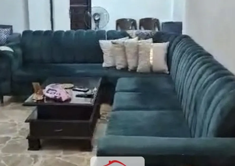 للبيع غرفتان