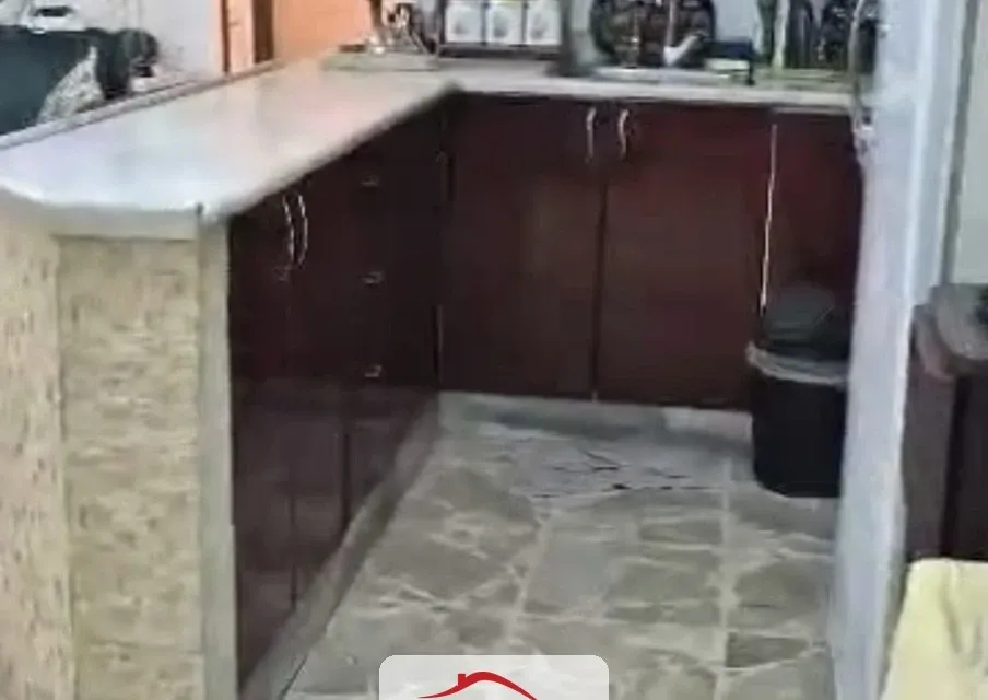 للبيع غرفتان