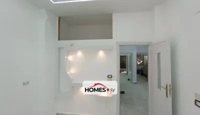 للبيع 4 غرف