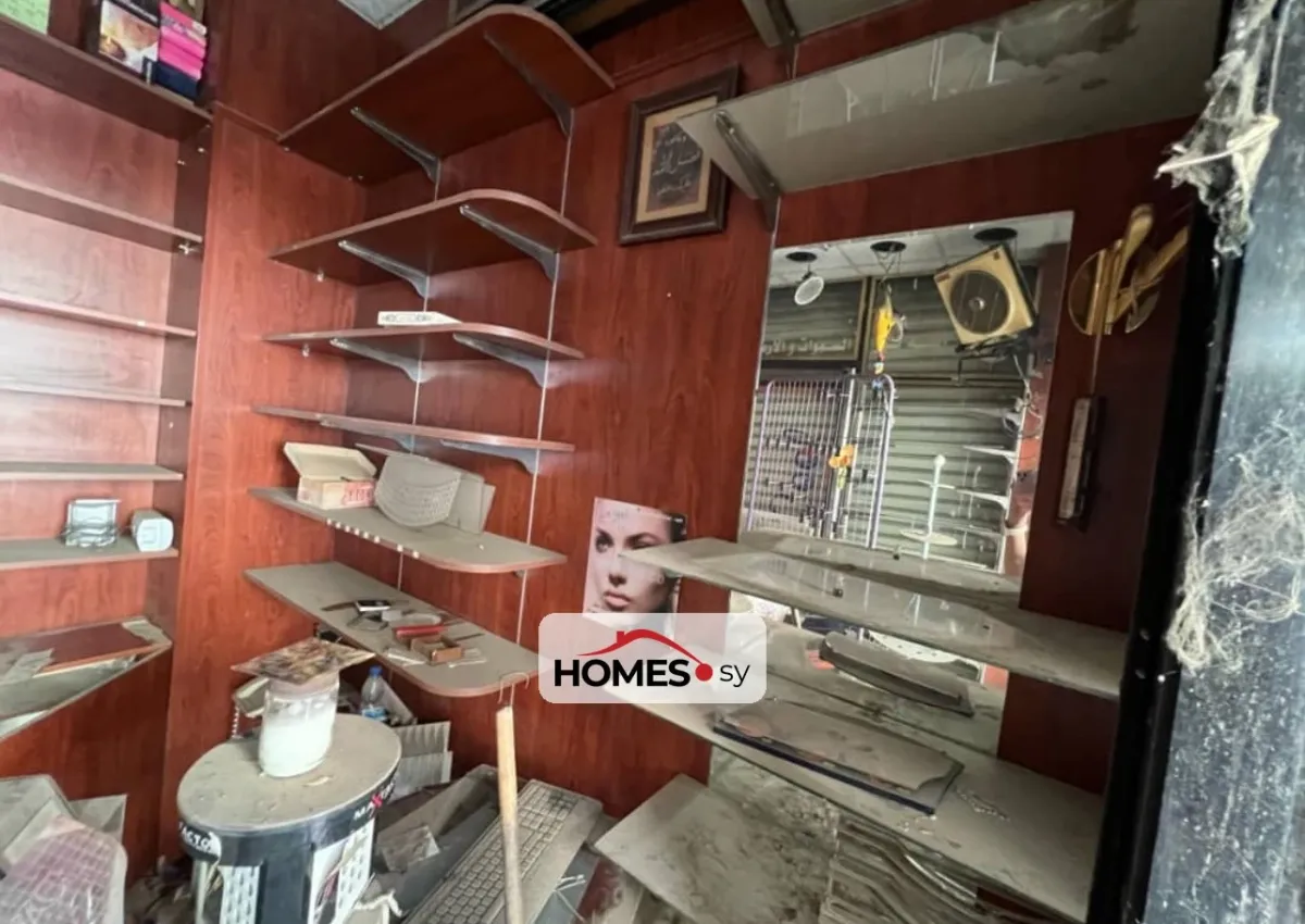 للبيع محل