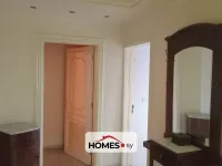 للبيع عدة غرف