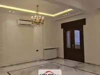 للبيع عدة غرف