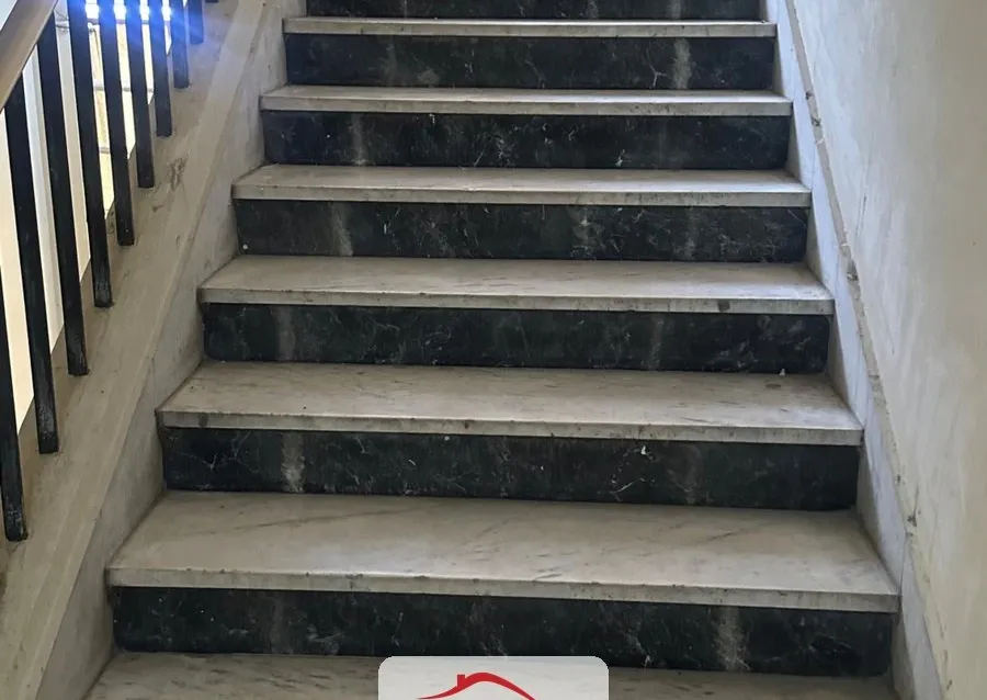 للبيع مكتب