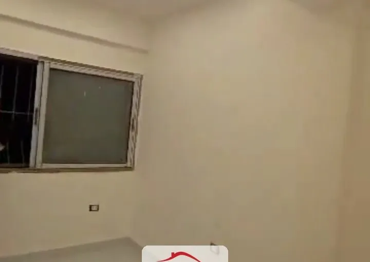 للبيع غرفتان