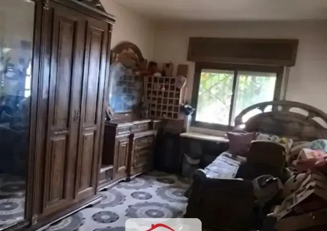للبيع غرفتان