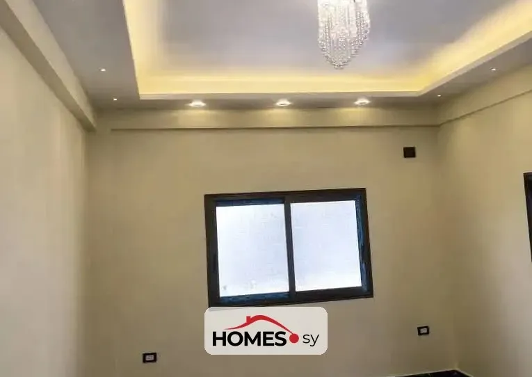 للبيع غرفتان