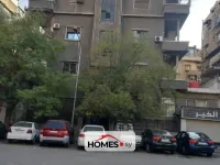 للبيع عدة غرف