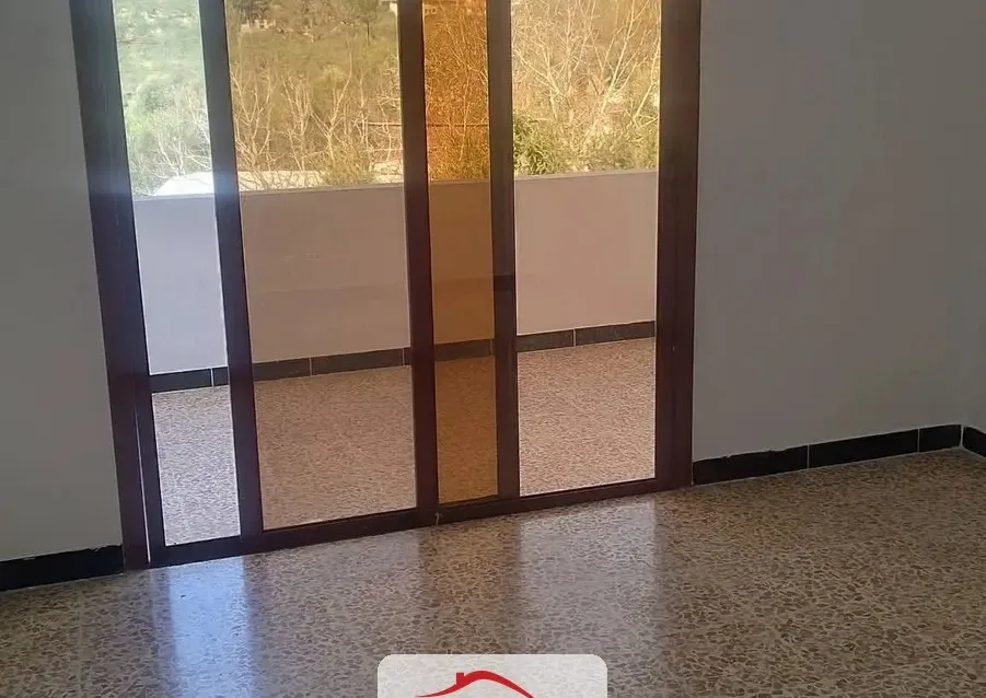 للبيع 3 غرف