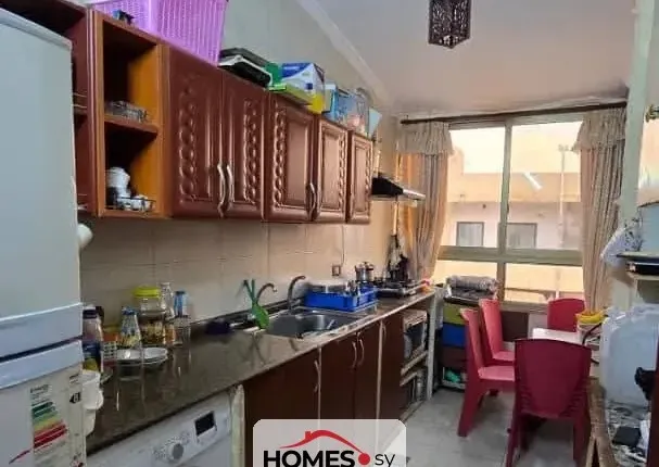 للبيع غرفتان