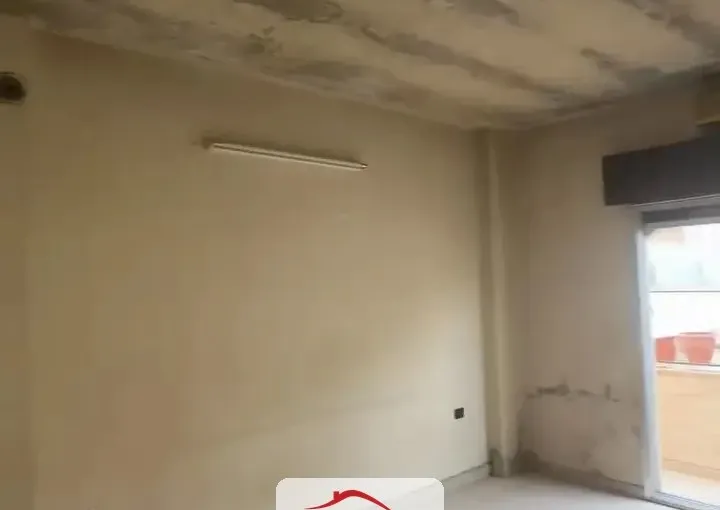 للبيع 4 غرف