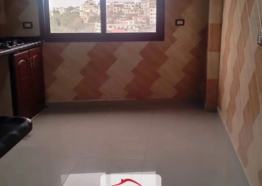 للبيع غرفتان