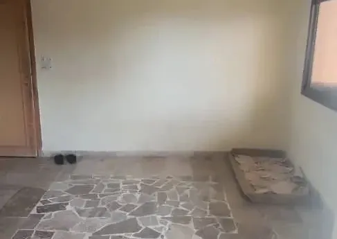 للبيع غرفتان