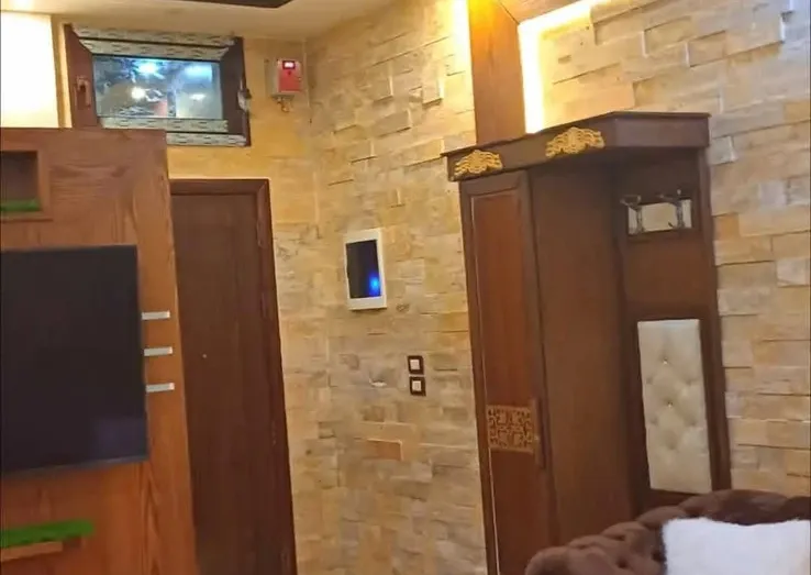للبيع غرفتان