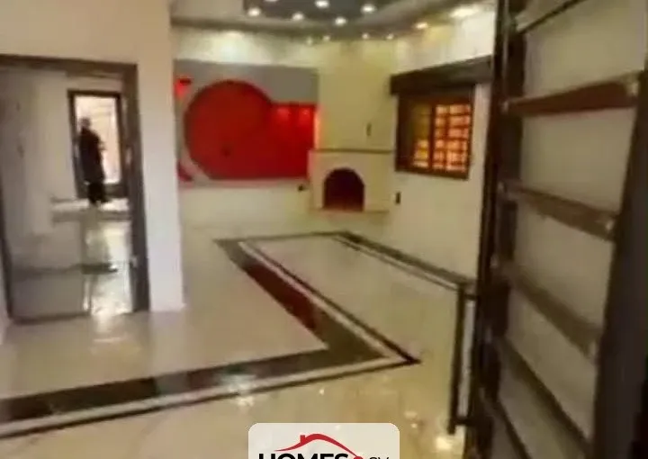 للبيع فيلا