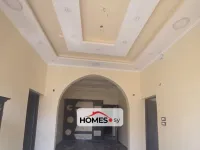 للبيع عدة غرف