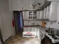 للبيع عدة غرف