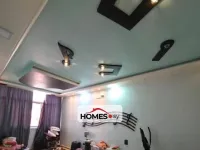 للبيع عدة غرف
