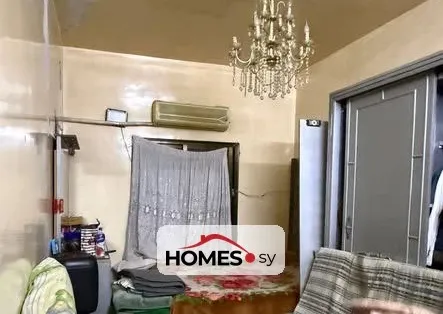 للبيع 4 غرف