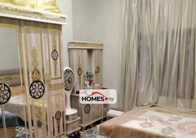 للبيع 4 غرف