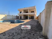 للبيع فيلا
