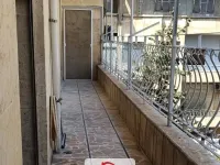 للبيع عدة غرف
