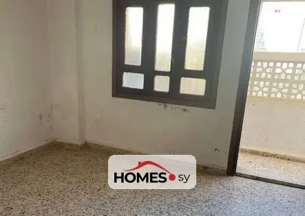 للبيع غرفتان