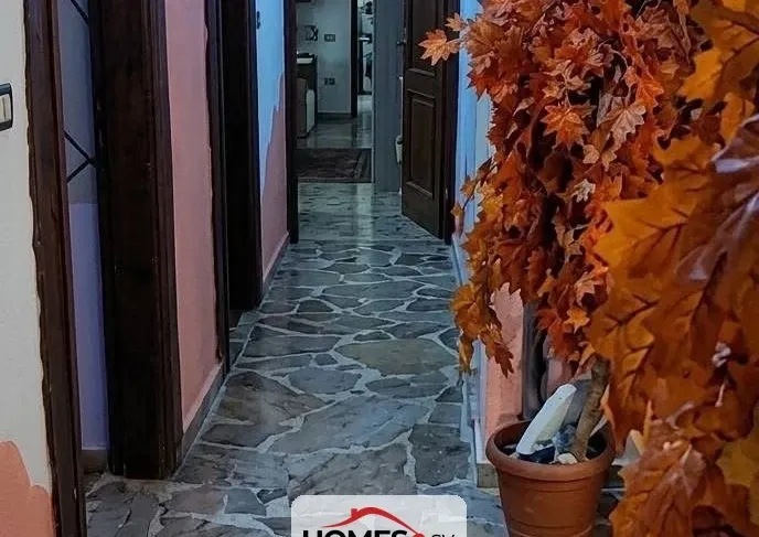 للبيع غرفتان