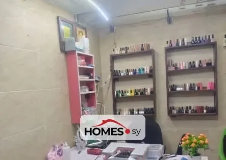 للبيع محل