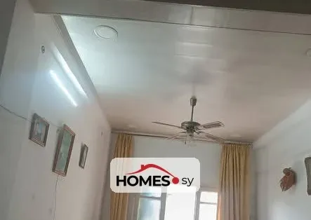 للبيع غرفتان