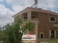 للبيع فيلا