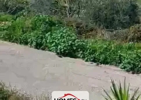 للبيع غرفتان