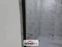 للبيع عدة غرف